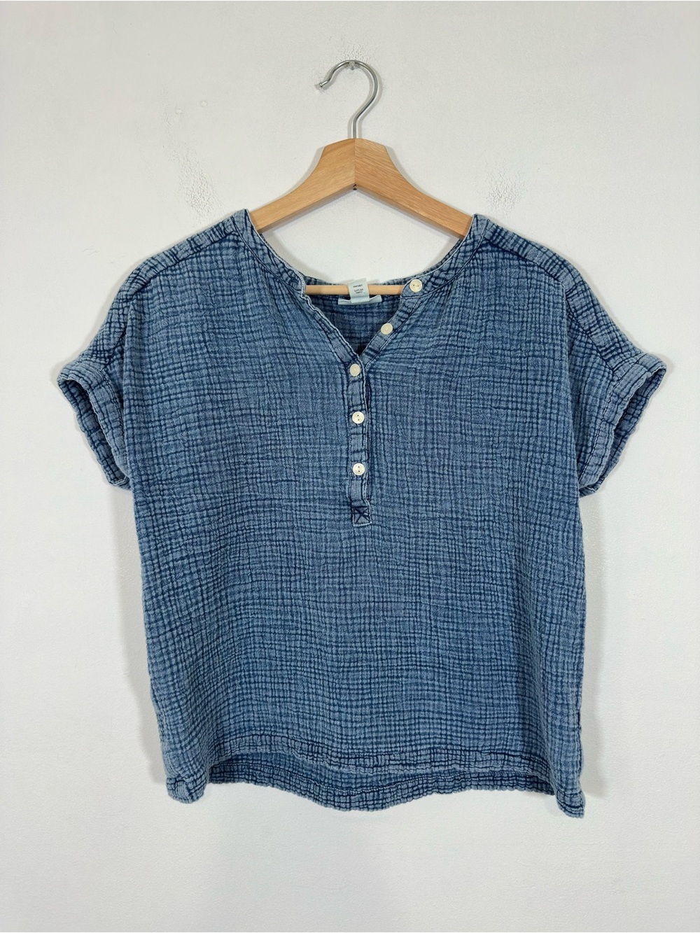 a.n.a Women's Henley Top Size S Blue Casual Coastal Lightweight Relaxed Comfy